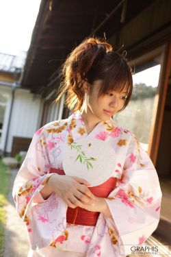 张嘉倪