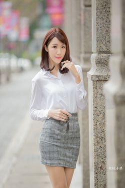 留守在家的小姐妹吃火锅电影名字
